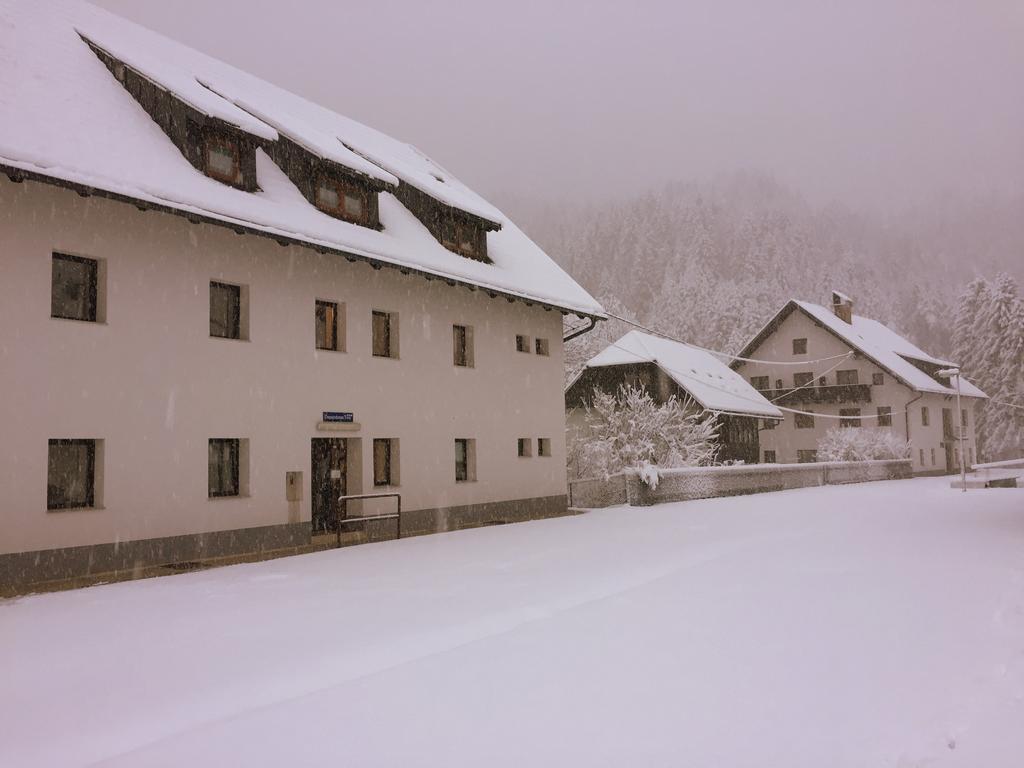 Apartmaji In Sobe Tina Kranjska Gora Exterior photo