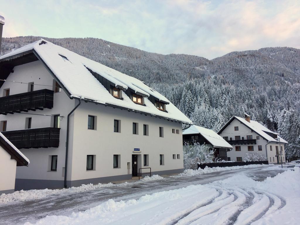 Apartmaji In Sobe Tina Kranjska Gora Exterior photo