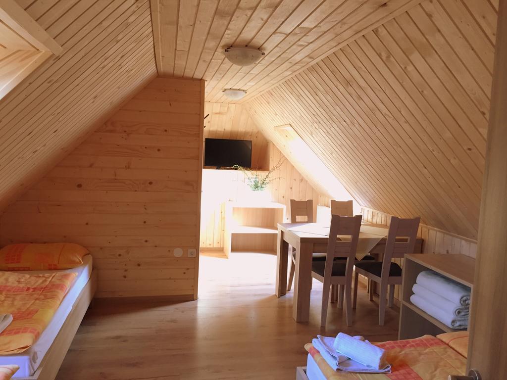 Apartmaji In Sobe Tina Kranjska Gora Exterior photo
